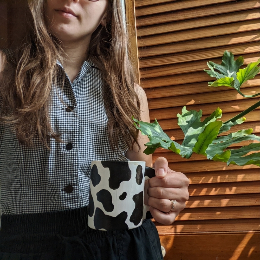 Rafaella Black and White Button Down Sleeveless Shirt